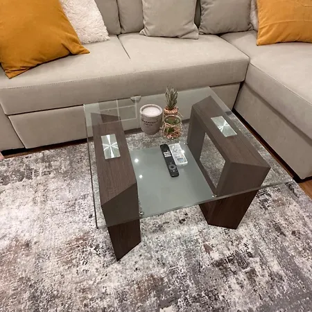The Magenta Apartment *